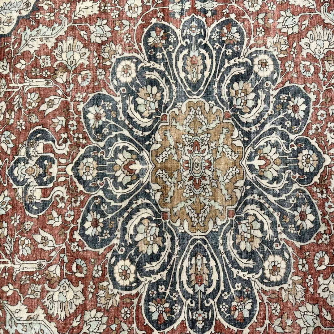 haritage-traditional-rug-medallion-design-non-shedding