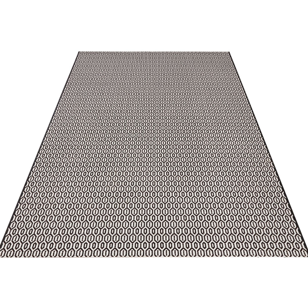 Indoor Outdoor Coin Rug Black