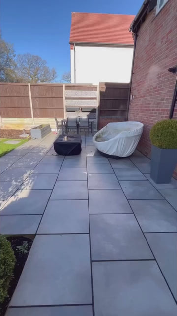 Well, hands down, there was nothing ‘ewww’ with that beautiful garden, but you know sometimes it’s so fun and trendy to use these sounds 🤭 While the autumn is completely taking ove