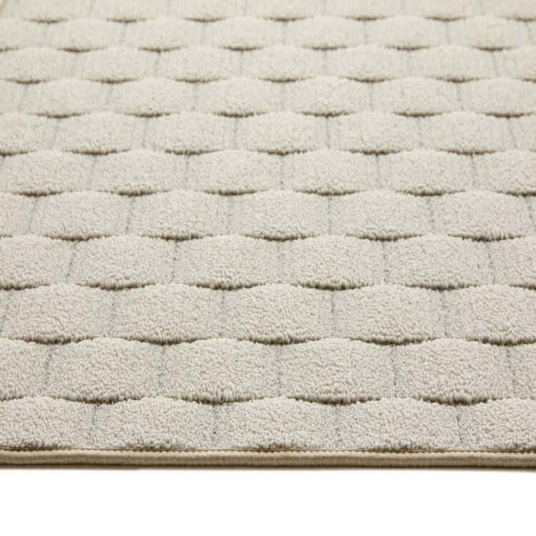 textured cream geometric mat 