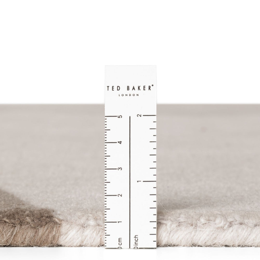 Wool Rug Clarissa Beige Grey Abstract design rug, high-low textured pile, easy to clean. 