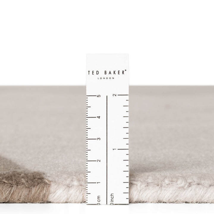 Wool Rug Clarissa Beige Grey Abstract design rug, high-low textured pile, easy to clean. 
