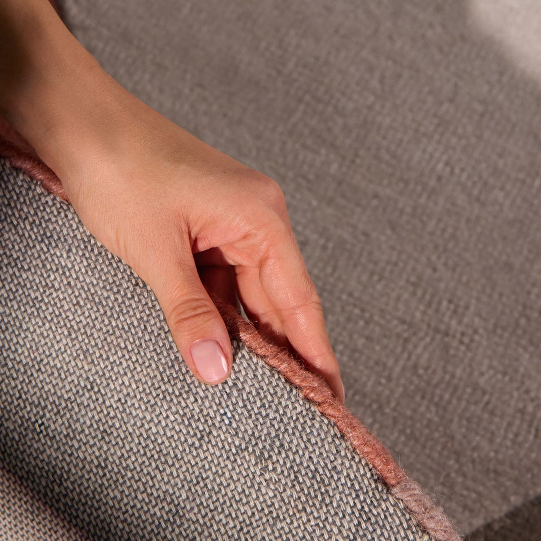 Wool Rug Clarissa Blue Multicolor, High-Low design, underfloor heating, easy to clean.