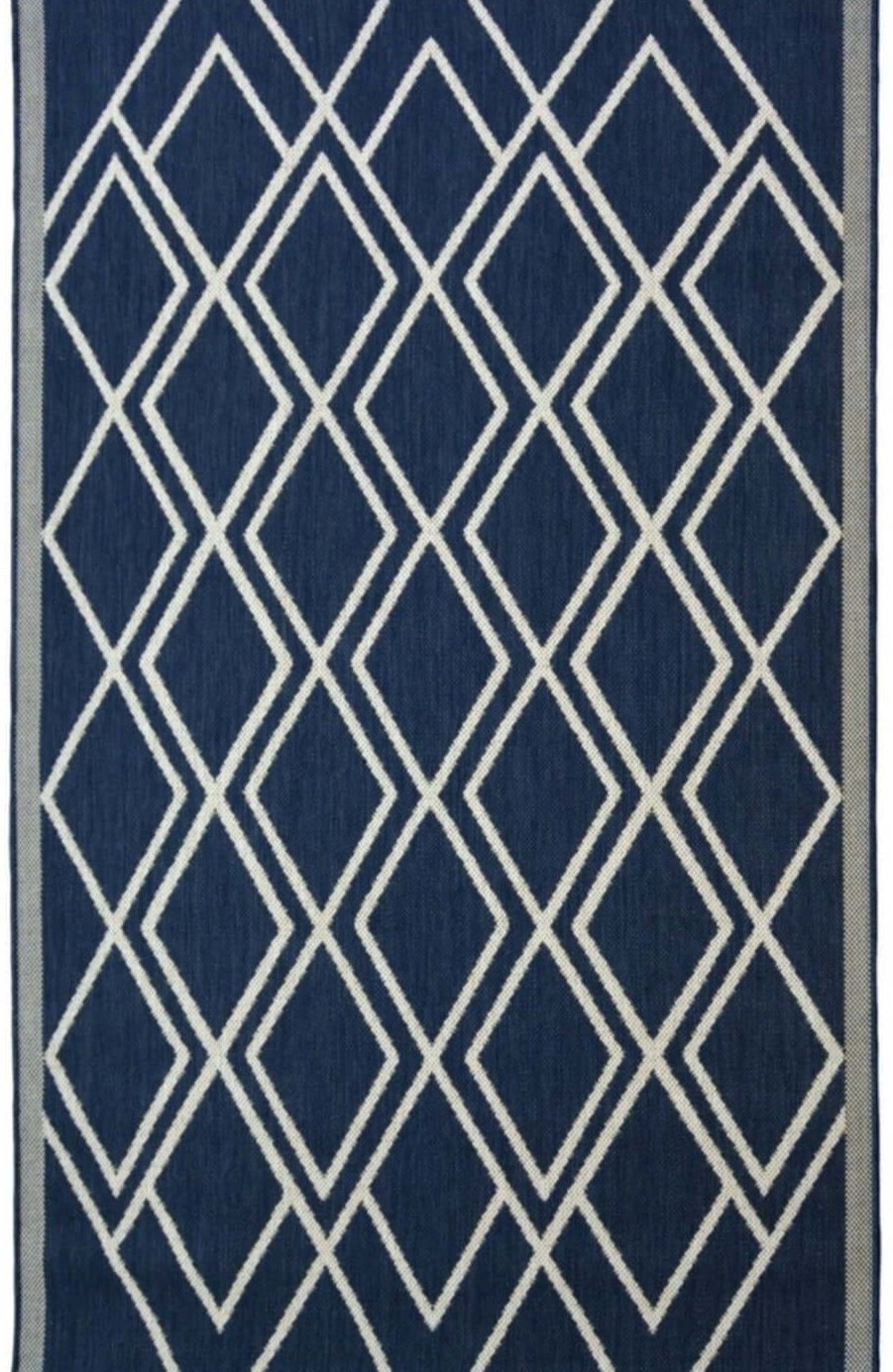 County Diamonds Indoor/Outdoor Rug | Versatile Home Decor