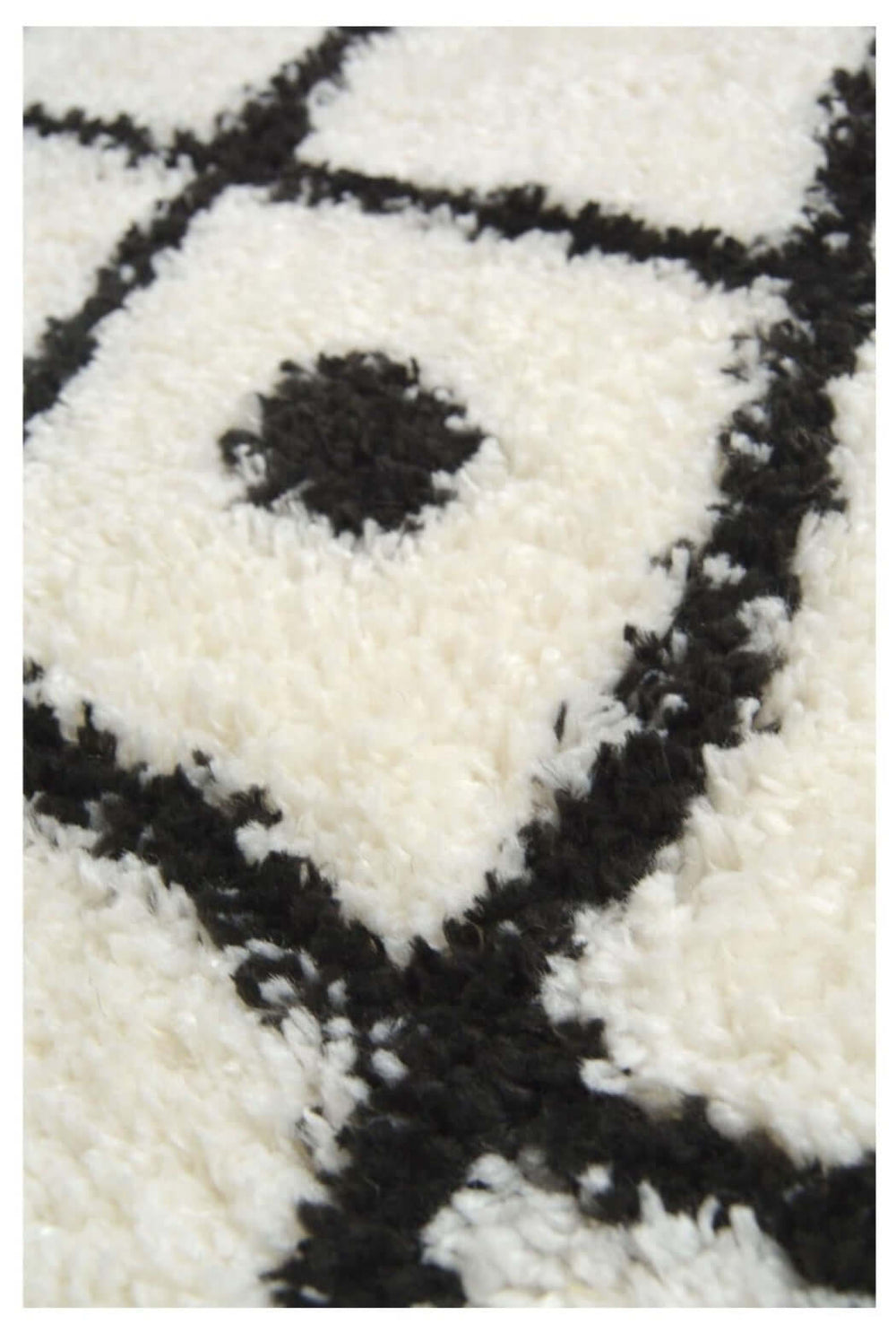 Snug Nomadic Shaggy Rug | I044A