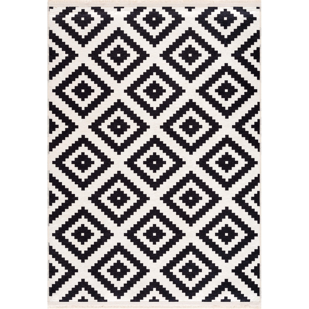 white-black-washable-rug
