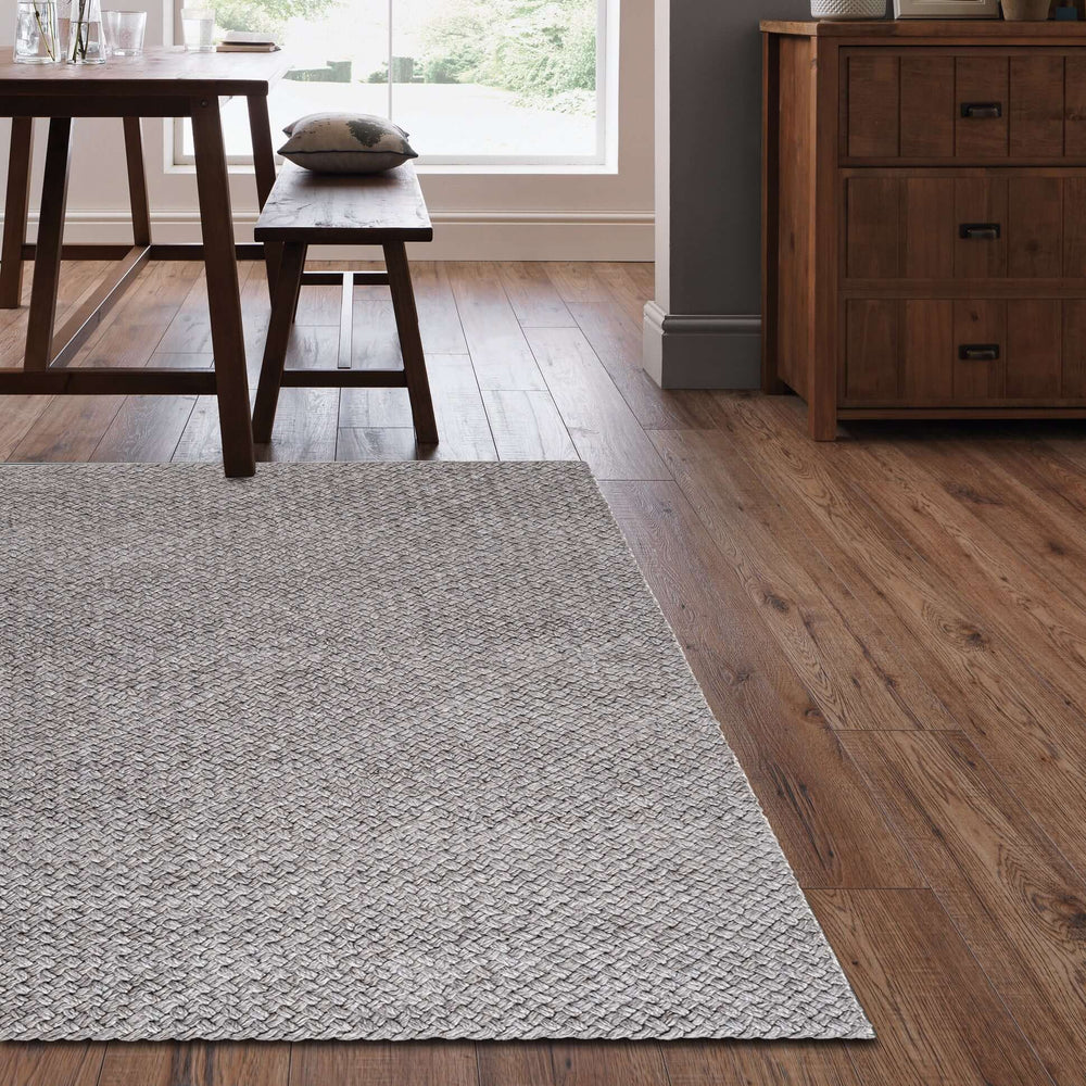 Solid Design Recycled Low Pile Eco Rug | Nila – The Rugs