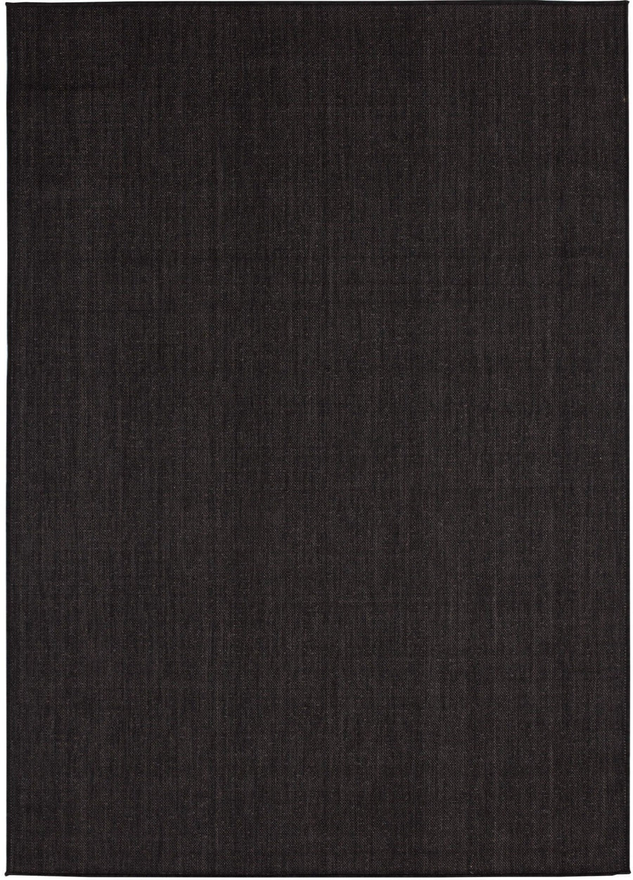 plain-black-outdoor-rug-3